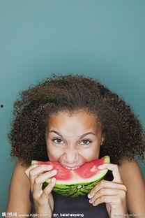 吃瓜外国女星,揭秘那些被吃瓜的外国女星幕后故事